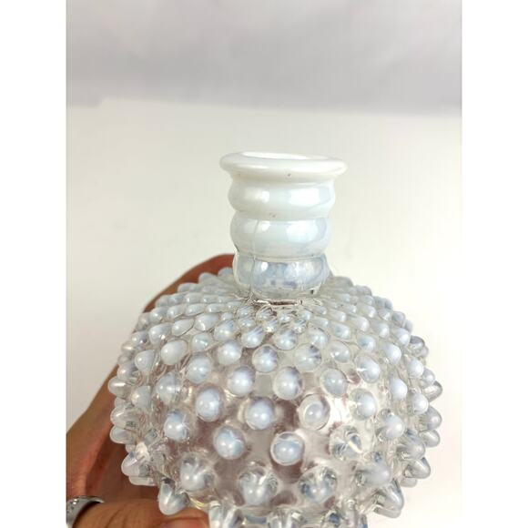 Vintage 1920s Fenton Hobnail Opalescent Glass Bud Vase – Collectible - Picture 8 of 16